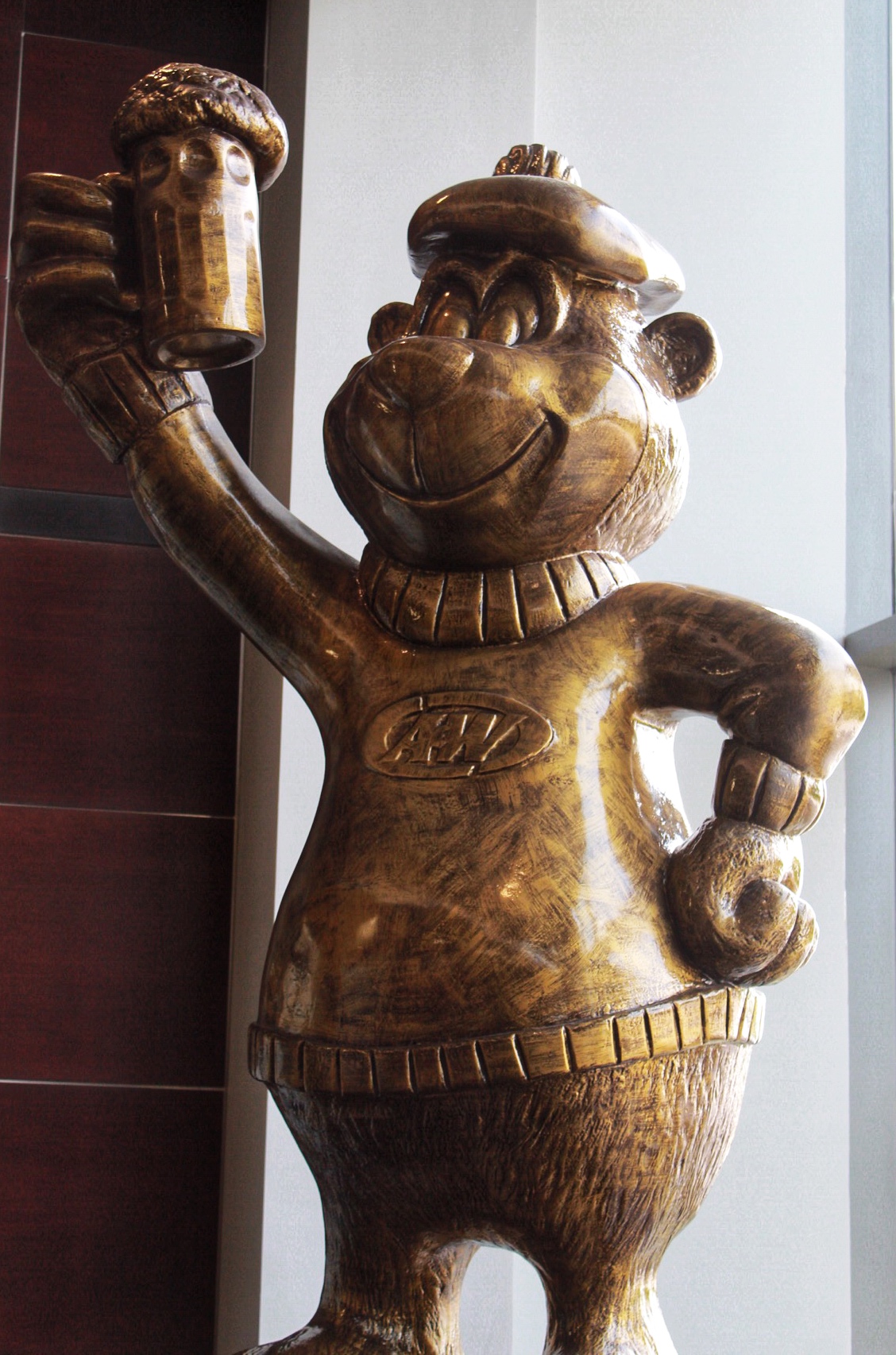 Gold statue of Rooty the Great Root Bear